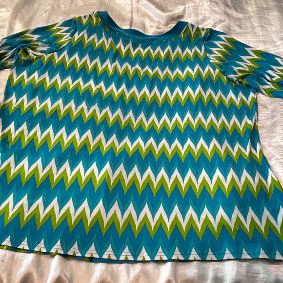 TOP, NINA LEONARD, OCEAN MULTI SIZE 3X, SILKY FABRIC, V NECK, ¾ SLEEVES, TAGS - Picture 10 of 10
